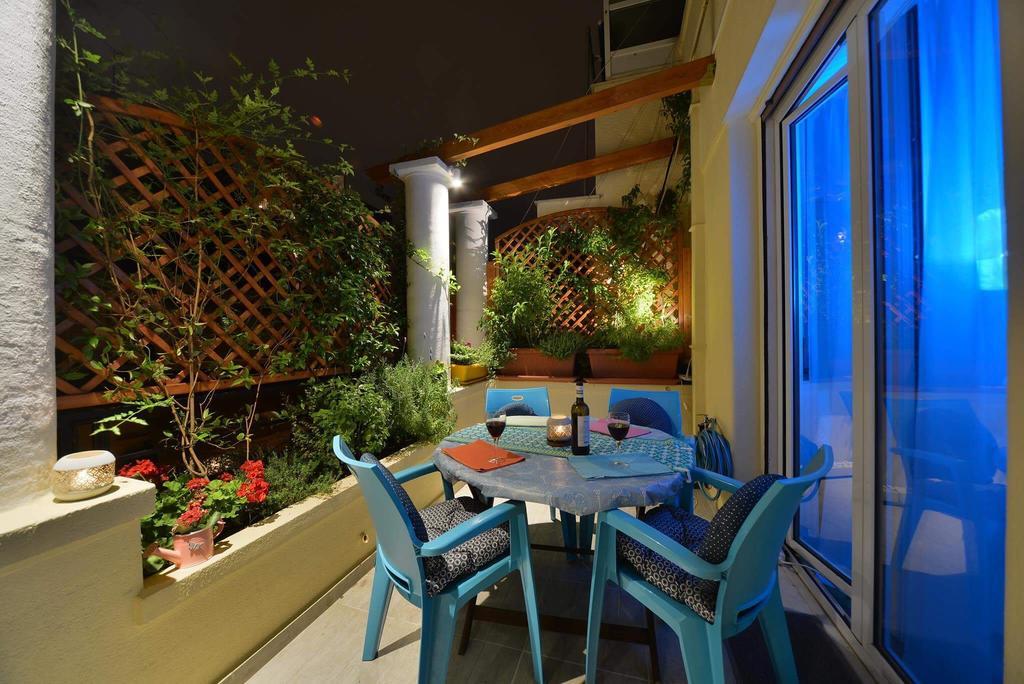 Oasis Veranda Under Columns.Kolonaki Embassy Area. Αθήνα Εξωτερικό φωτογραφία